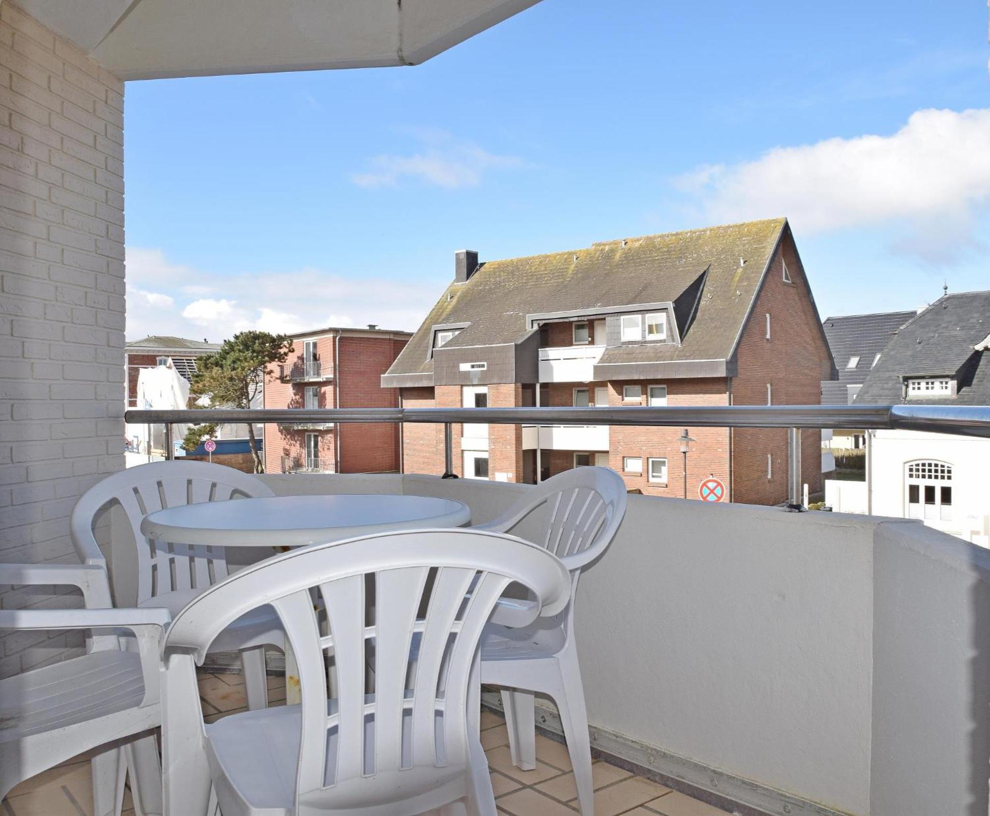 App Seebrise In Westerland Mit Balkon Am Strand Inkl Parkplatz Bagian luar foto